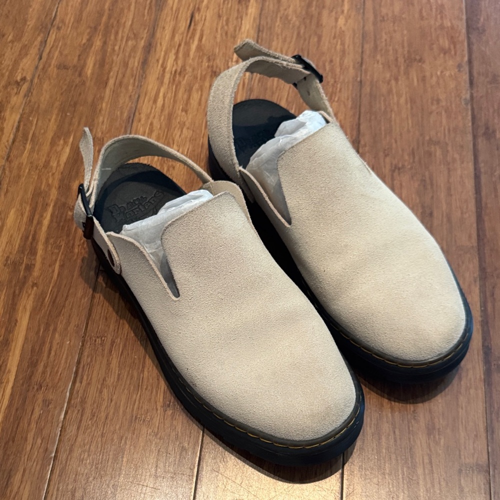 Dr. Martens Jorge Shoes